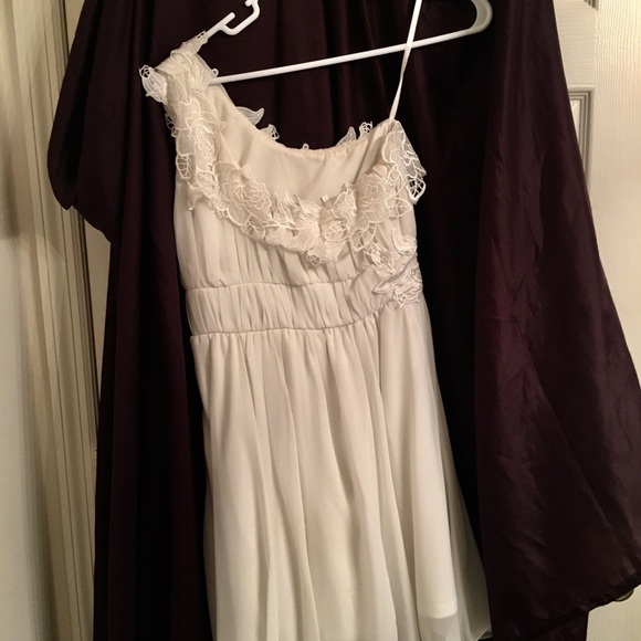 Dress White Lace Formal Prom gorgeous - Picture 8 of 8